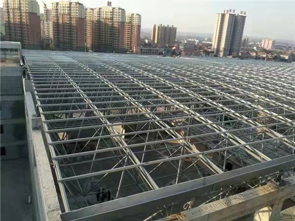 鋼結構網(wǎng)架施工隊伍